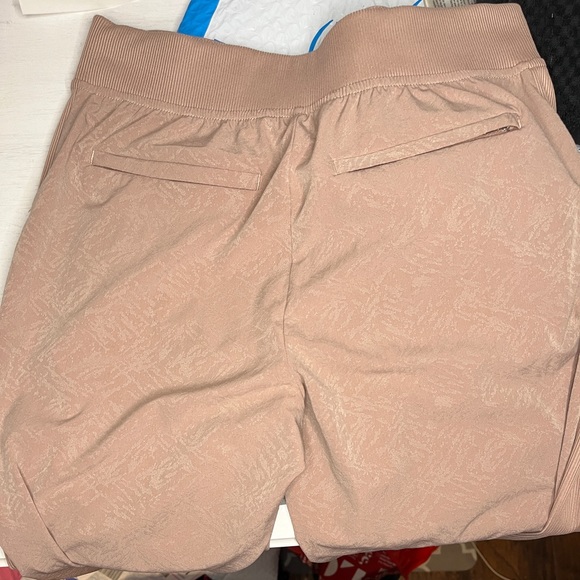 Athleta Brooklyn Textured Ankle Grain Cano Mocha Latte Pants - Picture 12 of 13